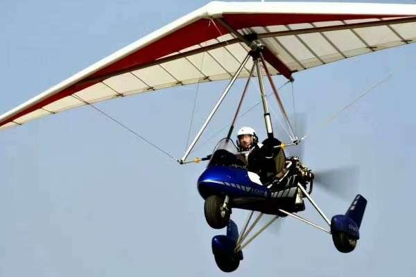 悬挂式滑翔机多少钱#动力悬挂滑翔机安全可靠