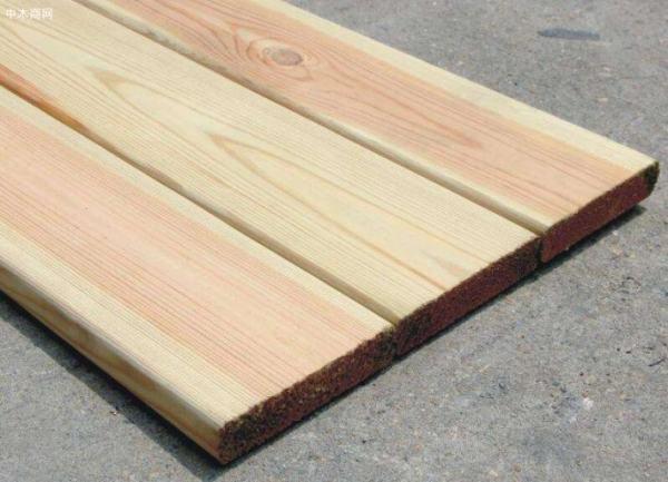 云杉木材多少钱一立方#做衣柜用什么板材最好最环保