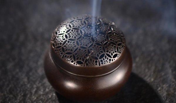 香炉怪版本香炉属性#铜香炉表面的斑点怎么清除
