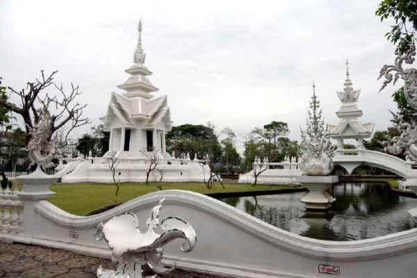 泰兰德语风在哪个位置#泰国蓝庙简介